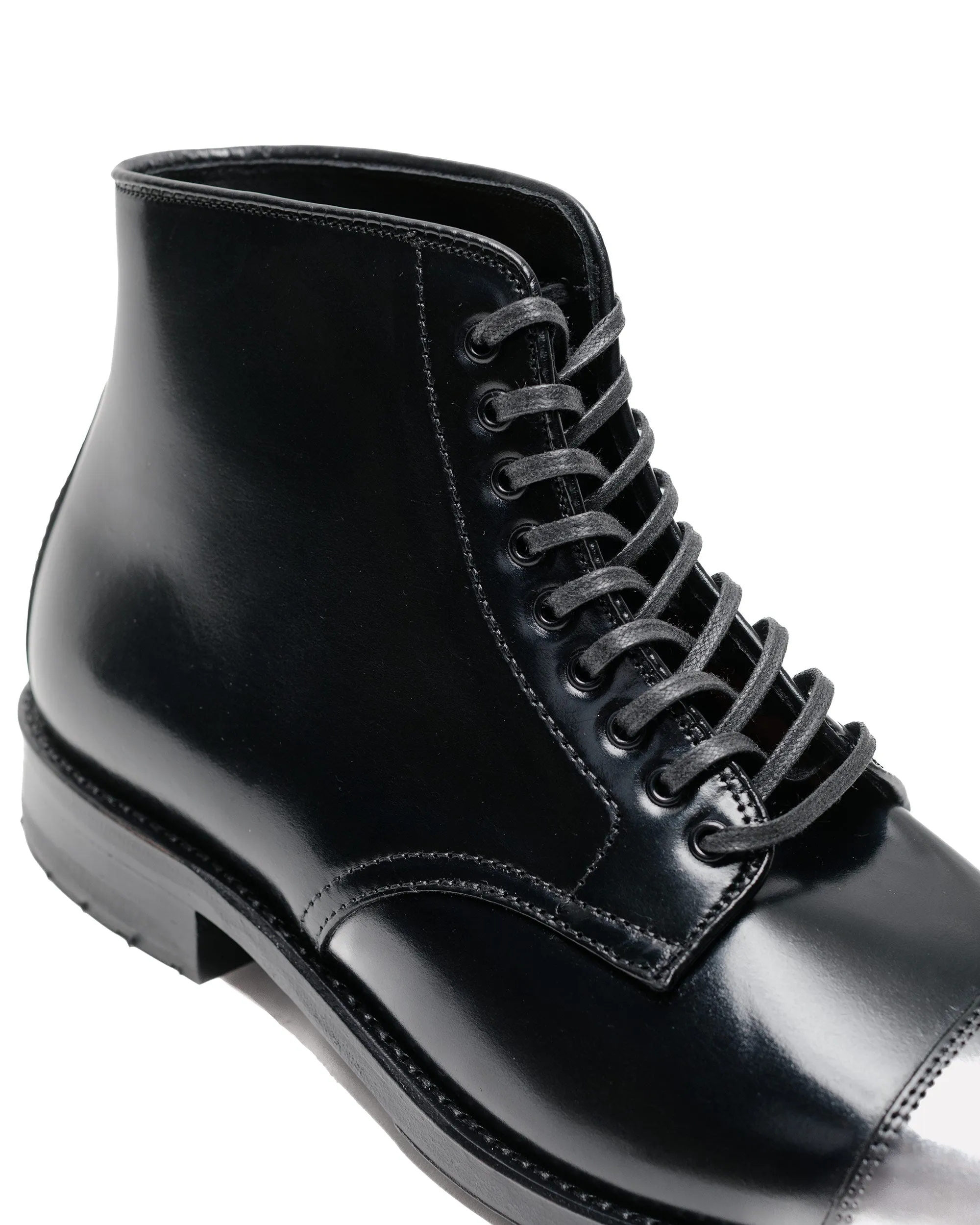 Alden Straight Tip Boot With Commando Sole Black Shell Cordovan 39625C