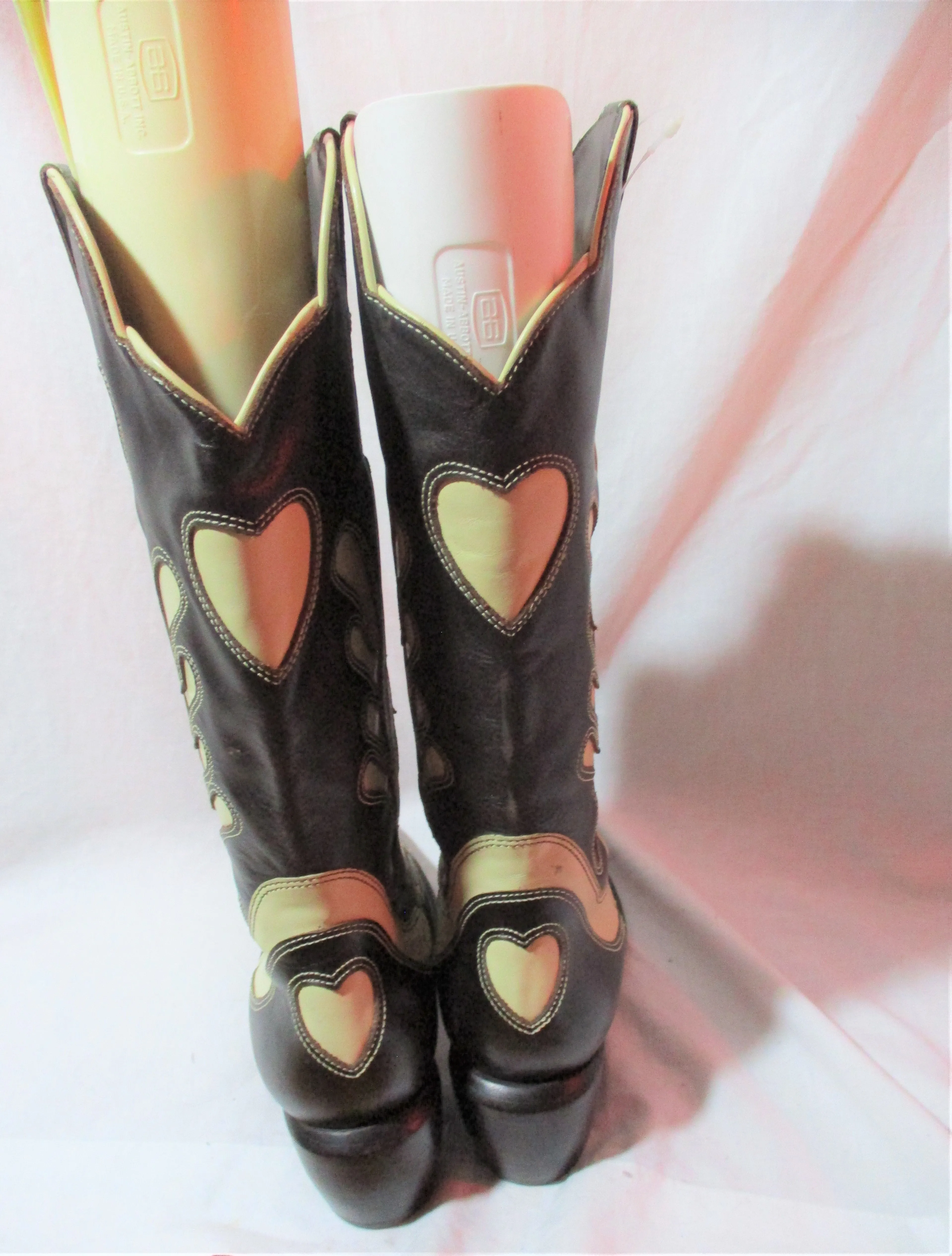 BRIGHTON Embossed Leather COWBOY WESTERN RIDING Boots 8.5 Rocker BRAZIL