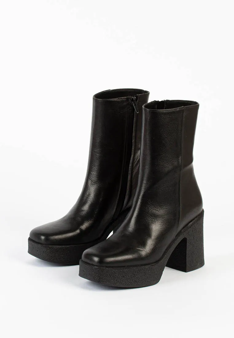 Frida Black Ankle Boots