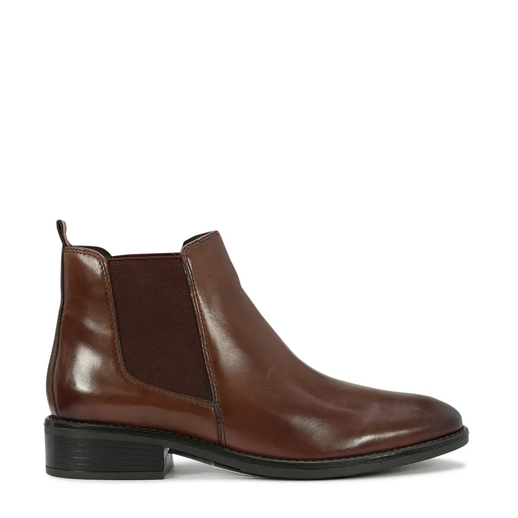 Selva Leather Chelsea Boots