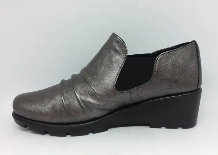 The Flexx Sluppiest ~ Black ~ Gunmetal ~ Leather Wedge